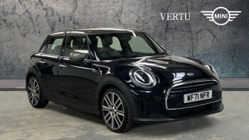 MINI Hatchback 1.5 Cooper Exclusive 5dr Petrol Hatchback